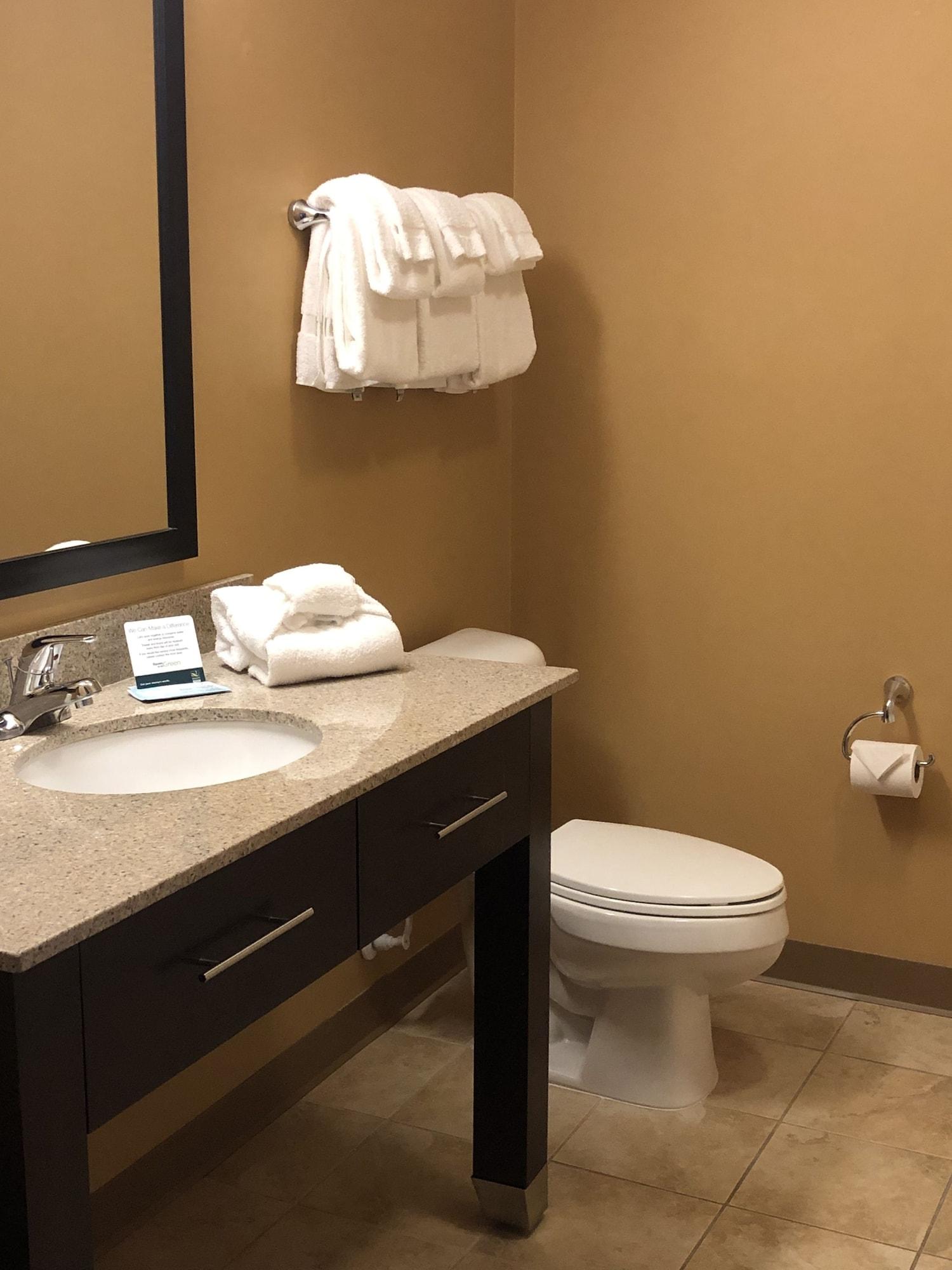 Quality Inn & Suites Minot Dış mekan fotoğraf