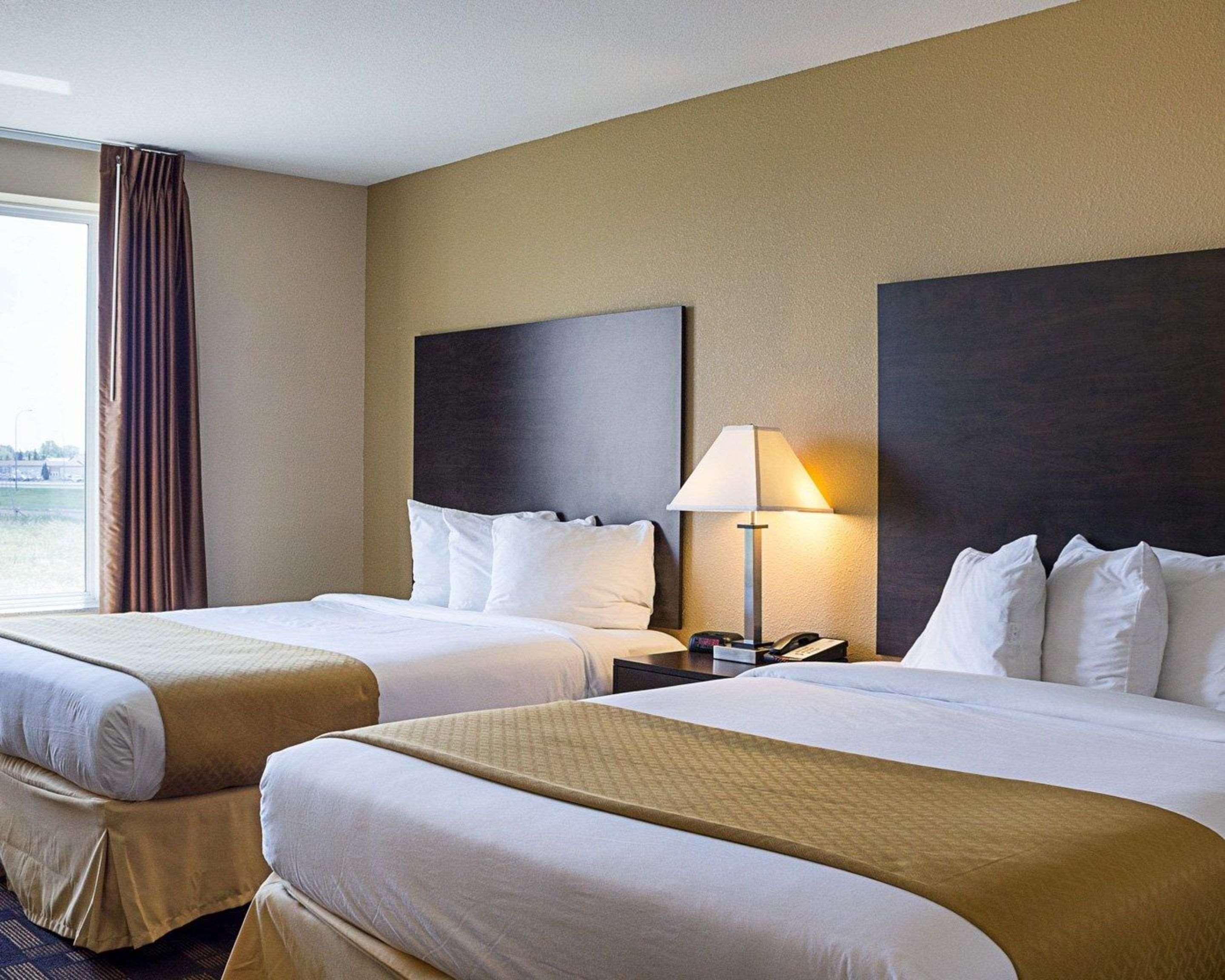 Quality Inn & Suites Minot Dış mekan fotoğraf