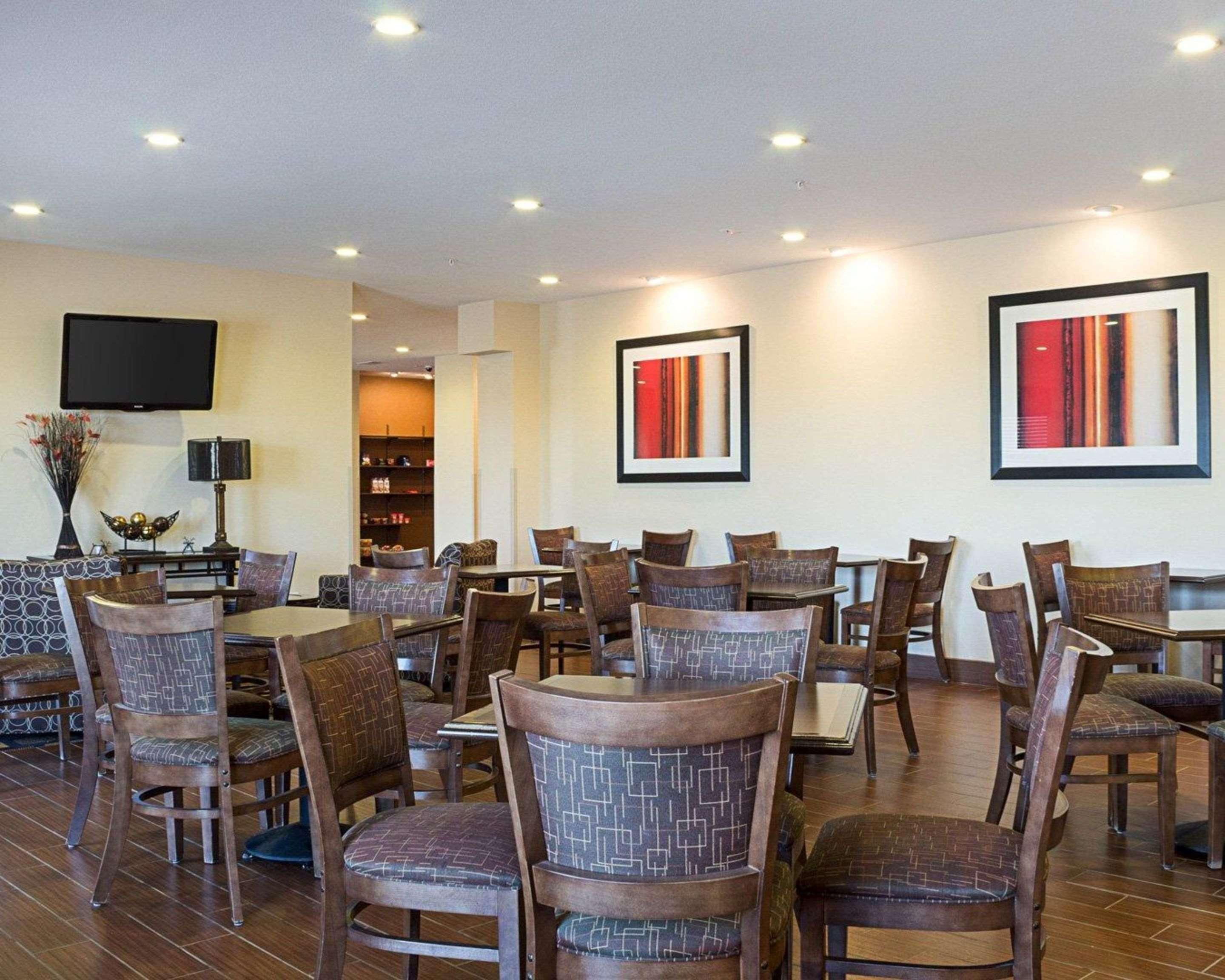 Quality Inn & Suites Minot Dış mekan fotoğraf