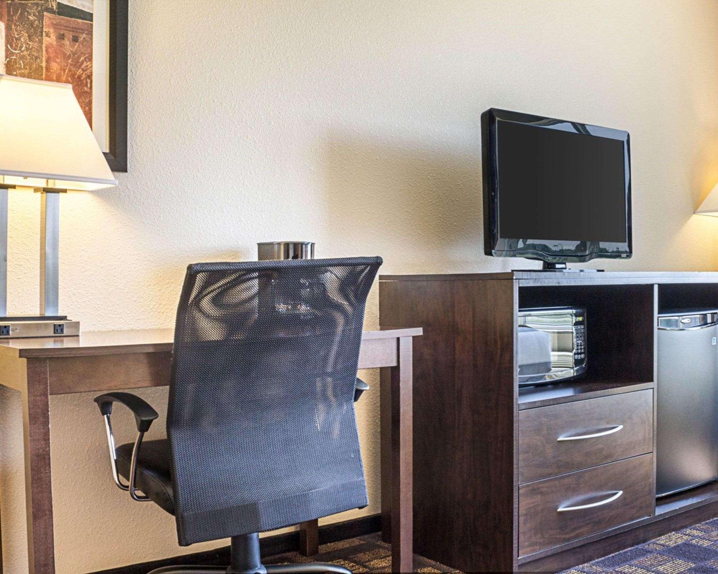 Quality Inn & Suites Minot Dış mekan fotoğraf