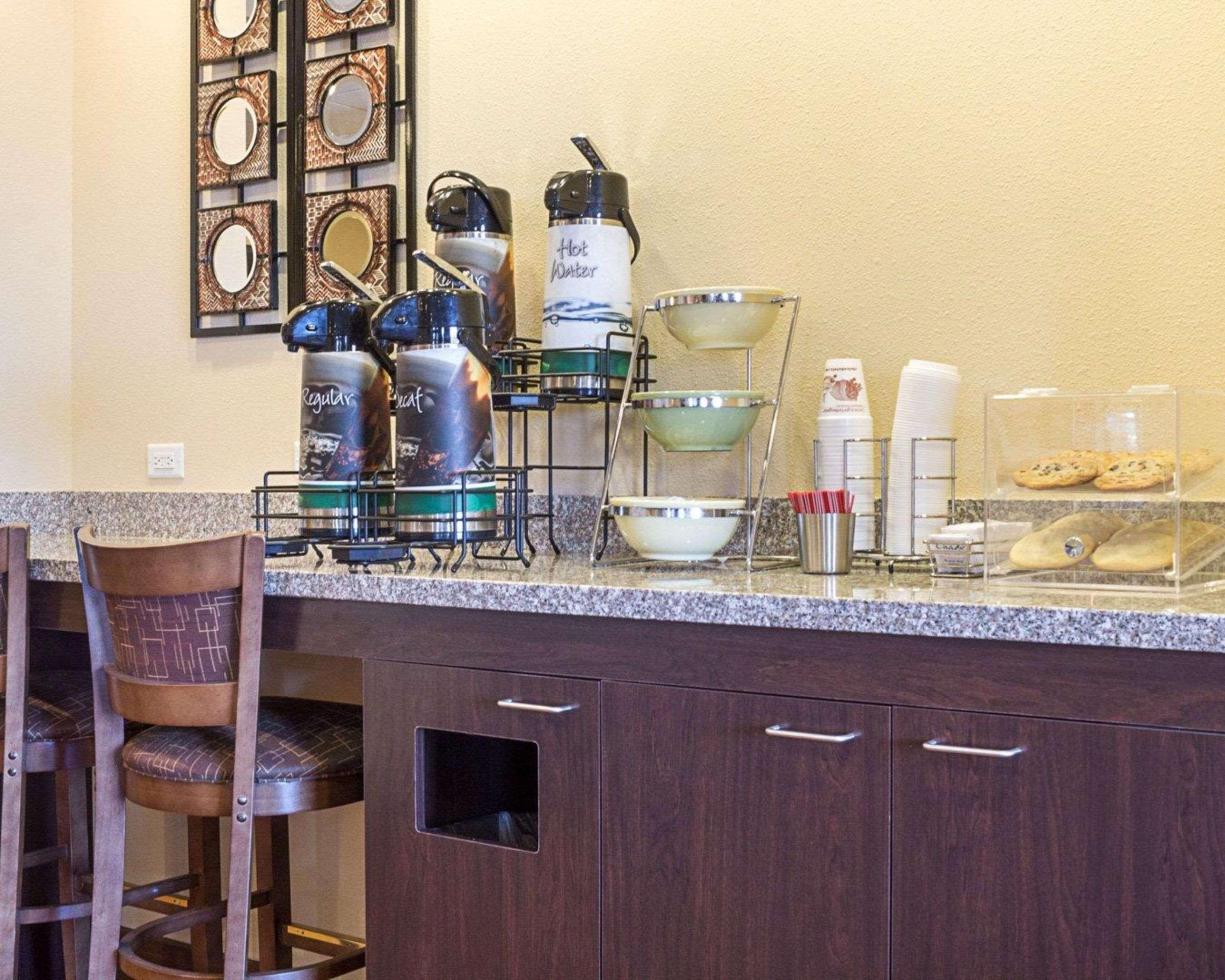 Quality Inn & Suites Minot Dış mekan fotoğraf